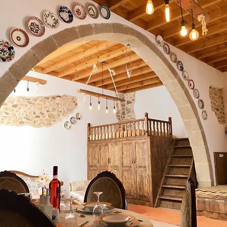 Anemos Traditional Villa アルハンゲロス エクステリア 写真