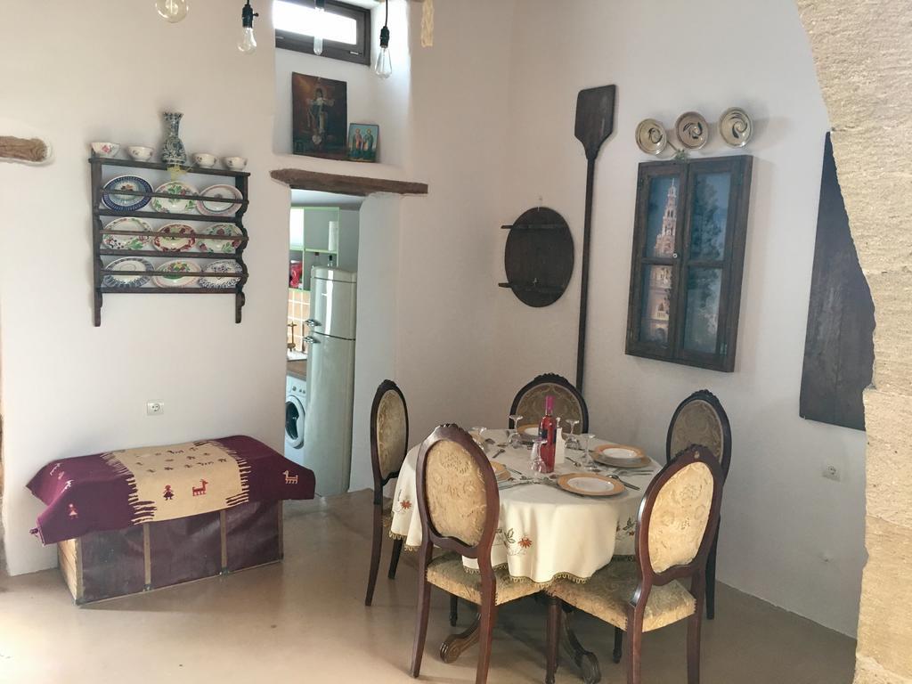 Anemos Traditional Villa アルハンゲロス エクステリア 写真