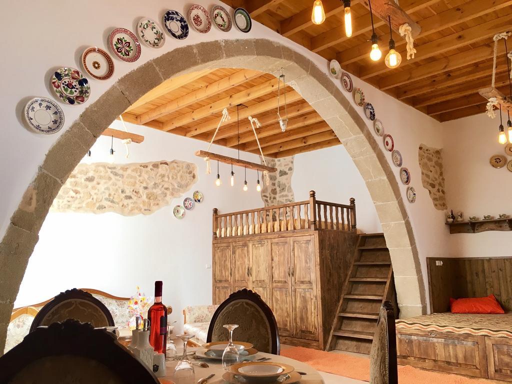 Anemos Traditional Villa アルハンゲロス エクステリア 写真