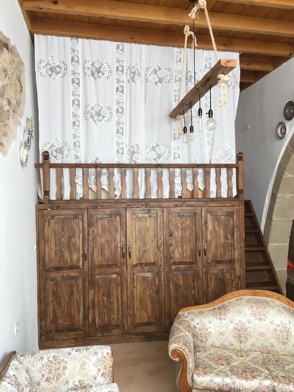 Anemos Traditional Villa アルハンゲロス エクステリア 写真