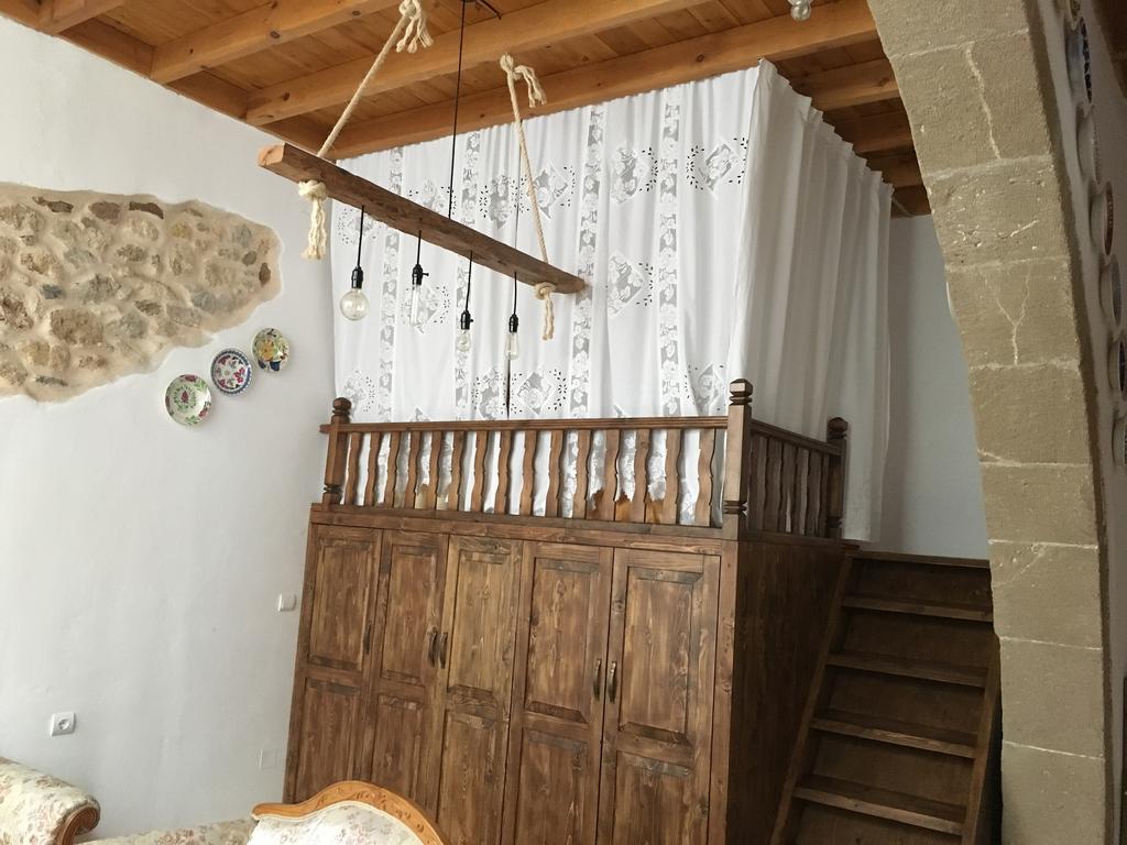 Anemos Traditional Villa アルハンゲロス エクステリア 写真